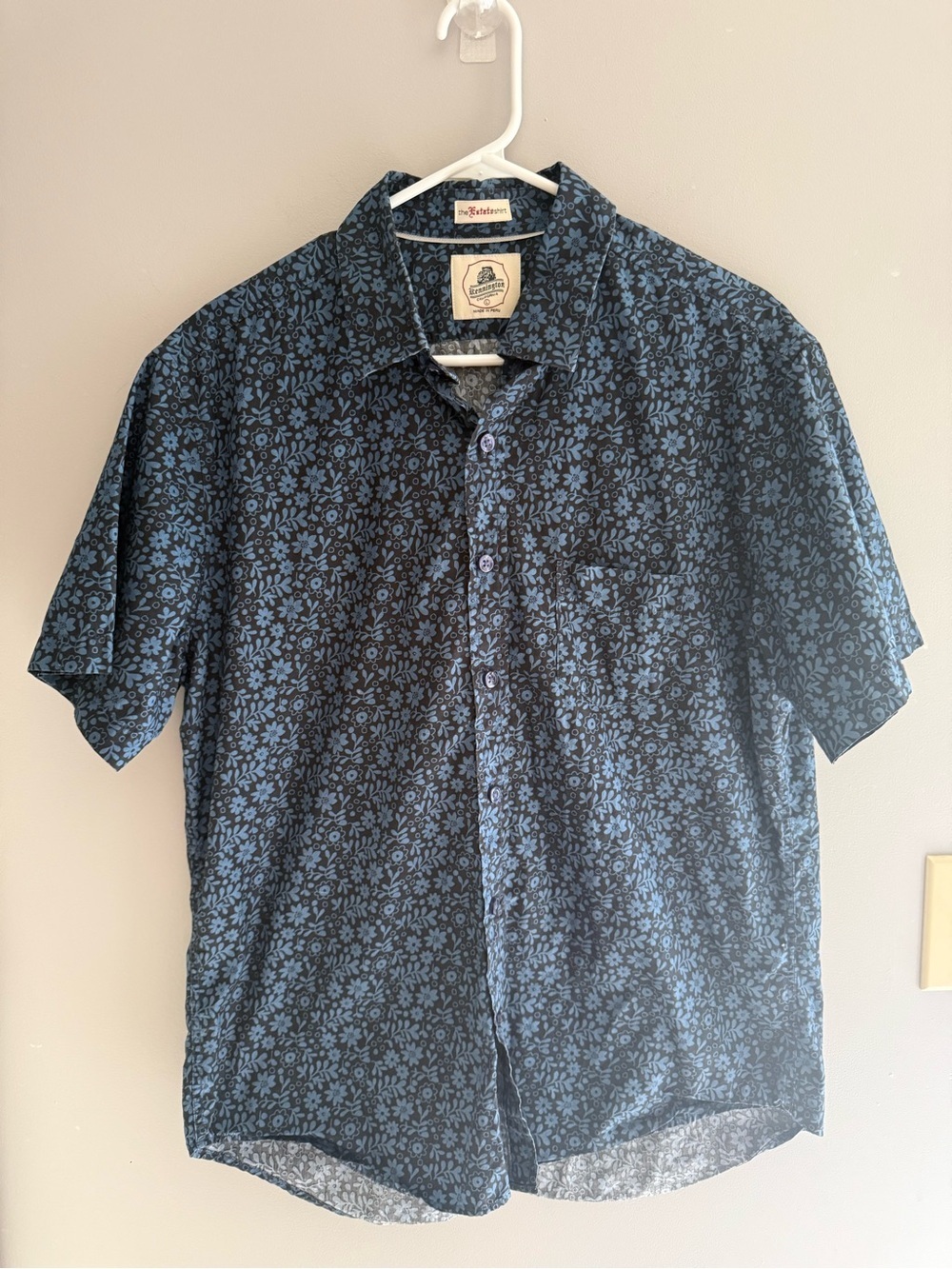 Kennington The Fatafe Shirt Men’s SZ L Button Down Collared Short Sleeve Floral